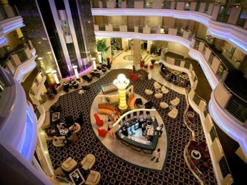 Eser Premium Hotel & Spa Büyükçekmece Kültér fotó The lobby of the hotel